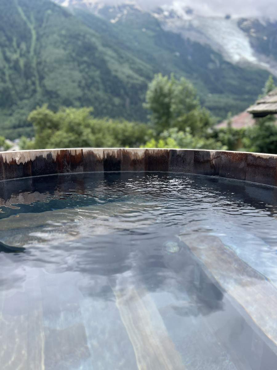 Sauna et storwatt extérieur hôtel Auberge du Bois Prin à Chamonix